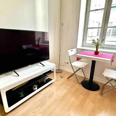 Apartment Studio, Hyper Centre La Rochelle *